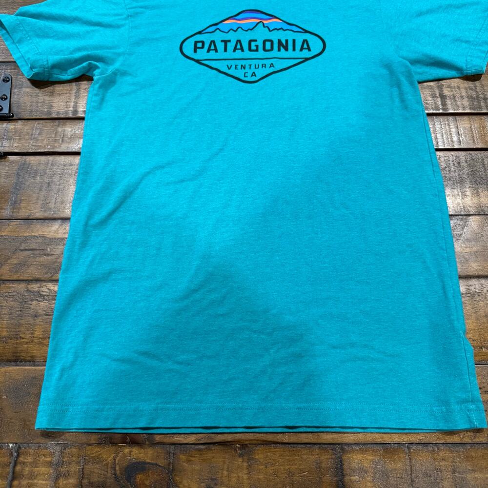 Patagonia Ventura Crest Slim Fit Fitz Roy Turquoise Blue Mens Short Sleeve Shirt - Picture 7 of 10